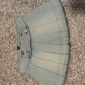 Duchesse jean skirts